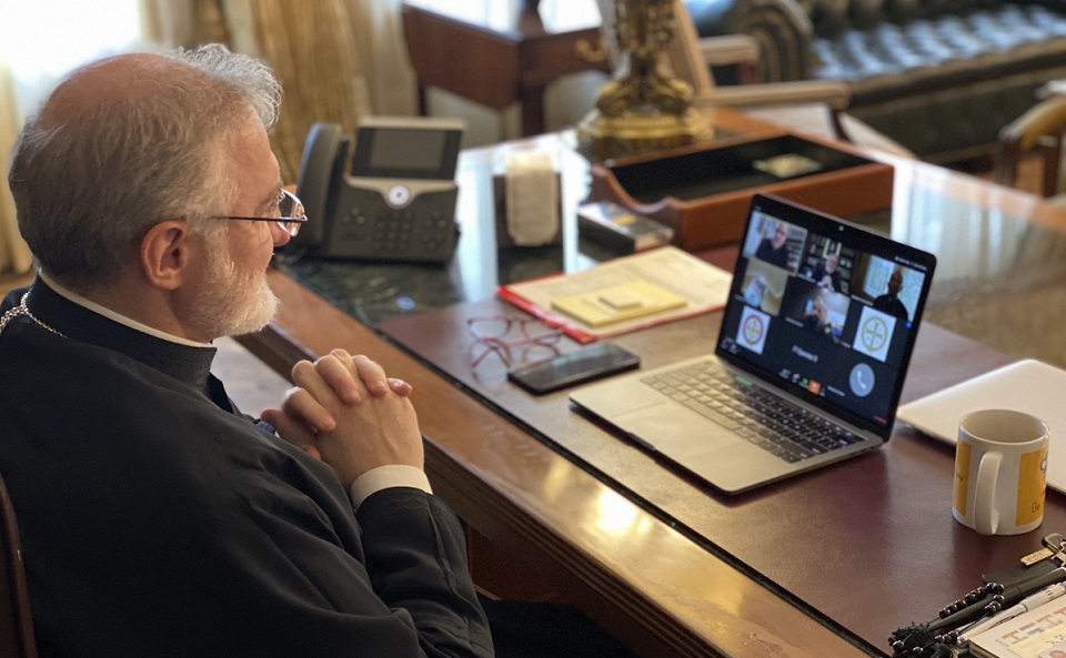 Archbishop Elpidophoros gives virtual briefing on Covid-19 talks with US health secretary