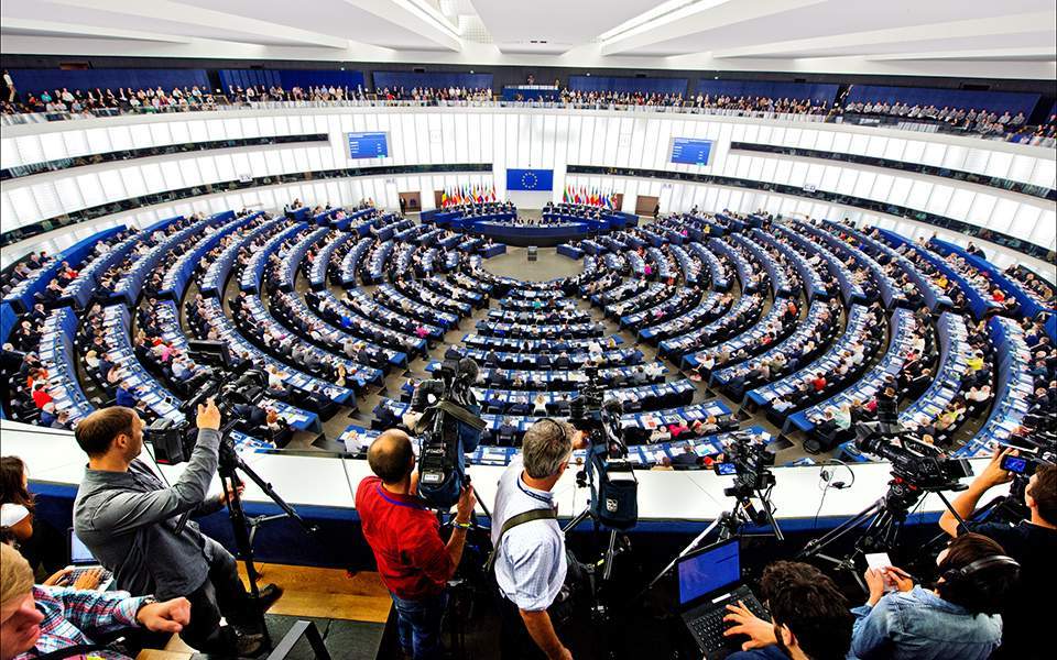Euroskeptic parties could paralyze EU, study warns