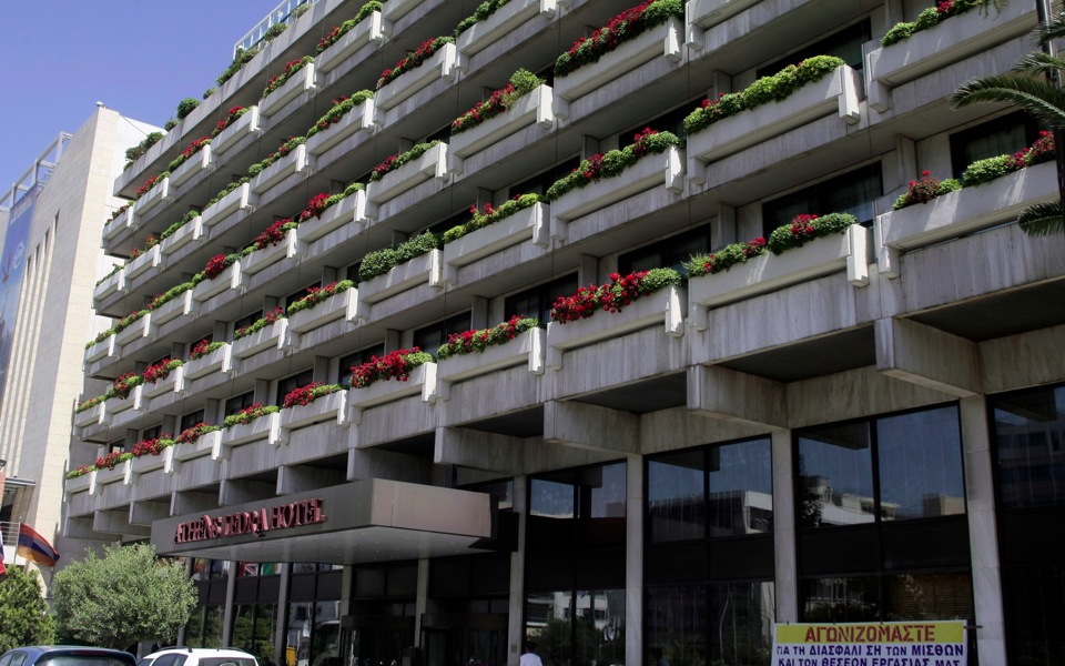 Debts force Athens Ledra hotel to shut down