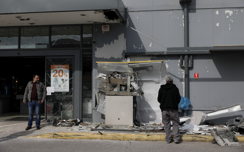 Supermarket ATM blown up in east Attica