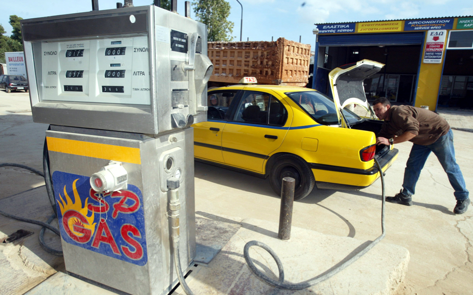 Industrial gas being sold widely as motor fuel