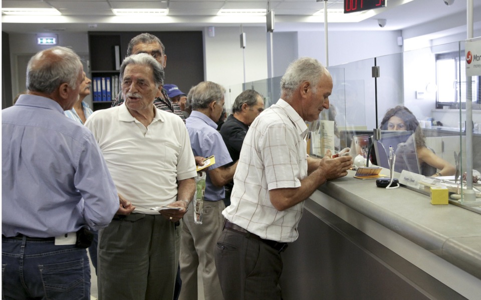Greek banks tapped more ECB emergency funding in June
