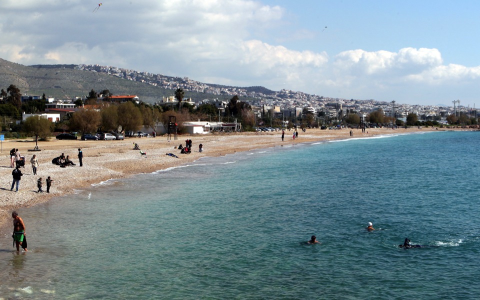 Greek bathing waters meet EU quality standards