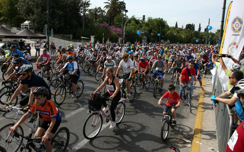 Bicycle race to disrupt traffic in Athens on Sunday