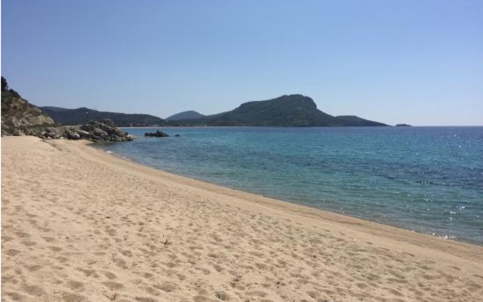 Greek beaches awarded second highest number of blue flags