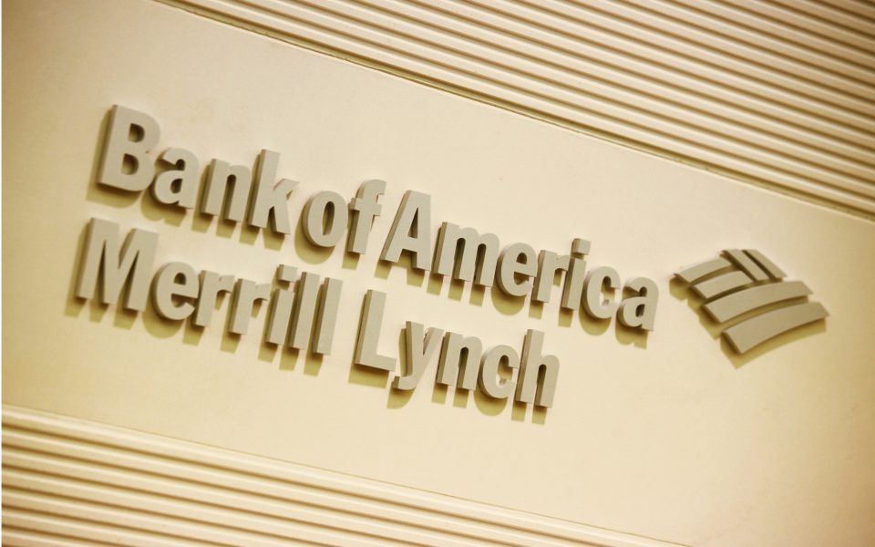 BofA warns of risk of dilution in Greek banking sector
