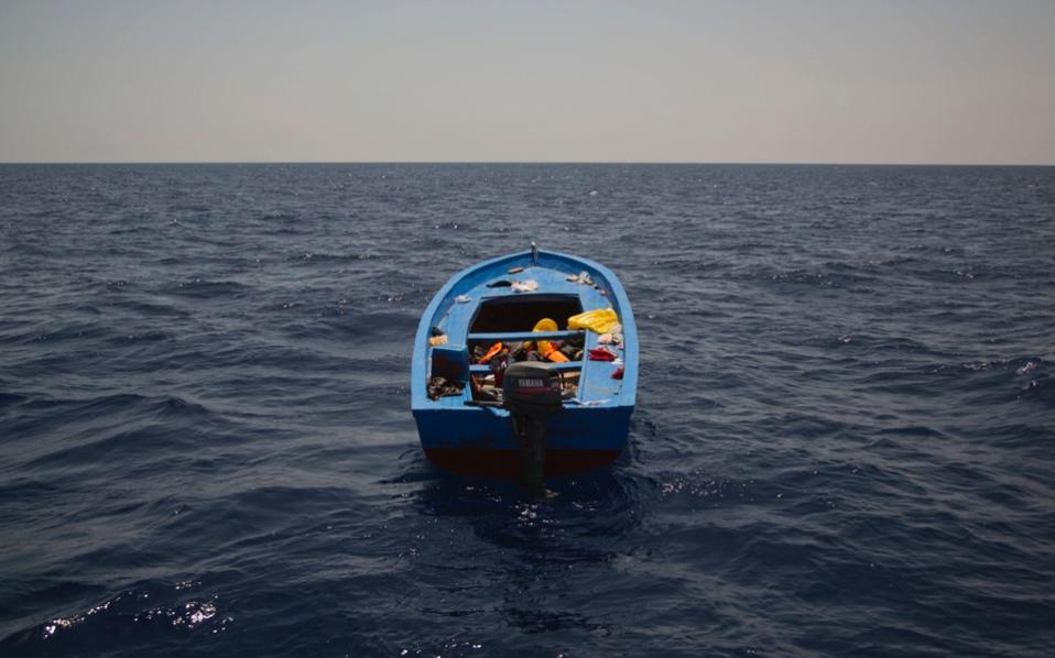 Boat capsizes off Turkey’s Aegean coast, 5 migrants killed