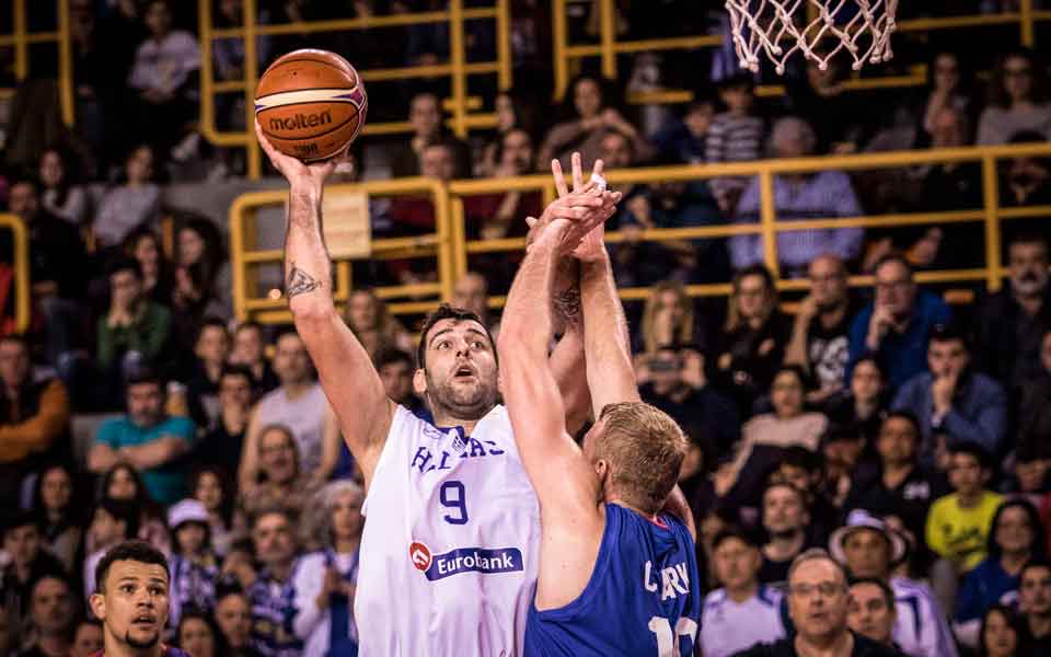 Greece struggles to beat Great Britain in WC qualifiers