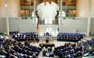 no-full-german-parliament-approval-needed-for-greek-aid-says-merkel-ally