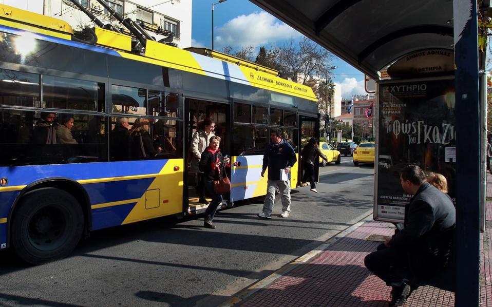 Athens buses and trolley buses hold stoppage on Tuesday