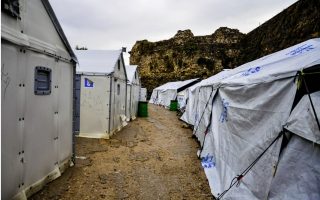 Pressure grows as Athens eyes faster asylum process