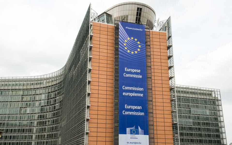 Brussels warns on Greek debt sustainability
