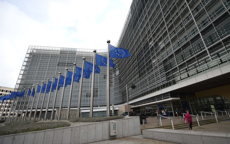 Brussels targeting deal with Athens by end of May