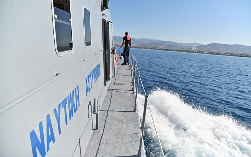Cyprus says it cannot cope with migrant influx