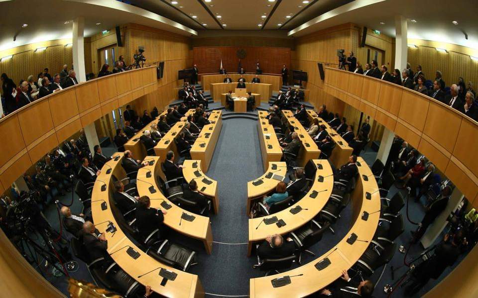 Cyprus legislators in stalemate over asylum bill