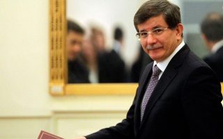 Don’t bargain over migrants, Davutoglu says