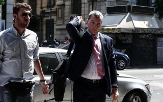 Costello: Challengesremain for Greece