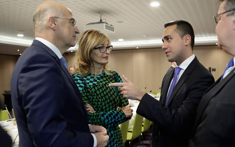 EU ministers agree to maintain prospects of western Balkan countries