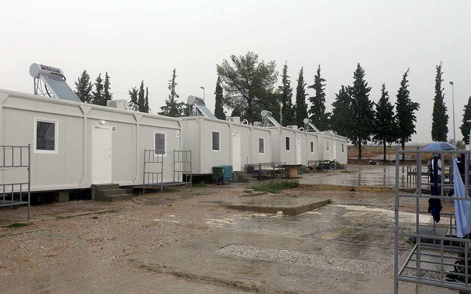 Two injured in brawl in northern Greece migrant camp