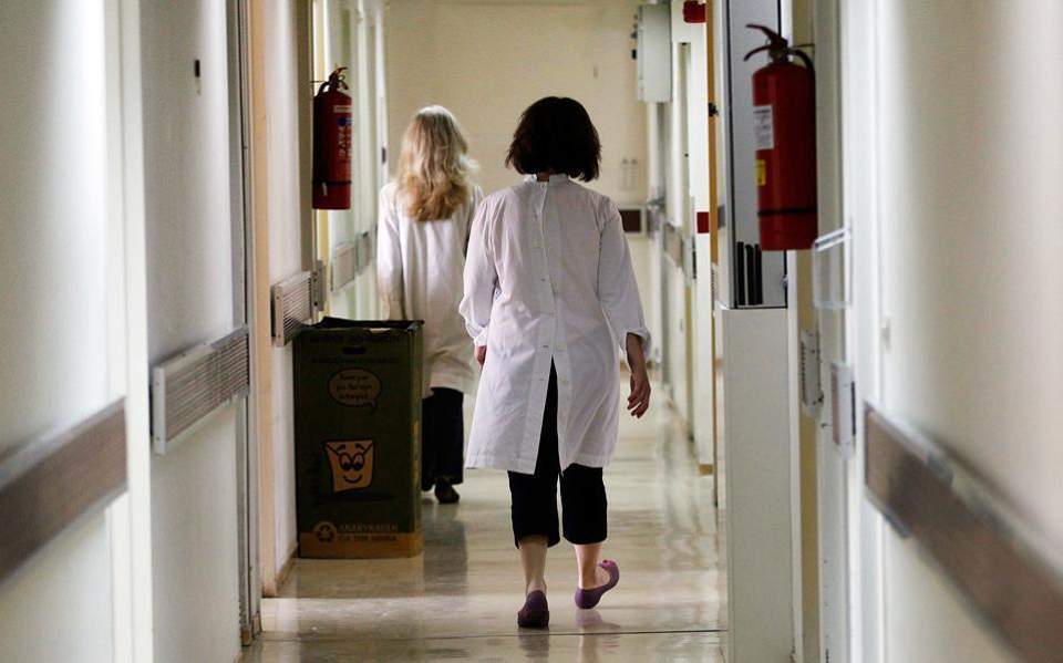 Hospital doctors hold 24-hour strike on Wednesday