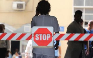 Public hospital doctors, nurses call work stoppage on Friday