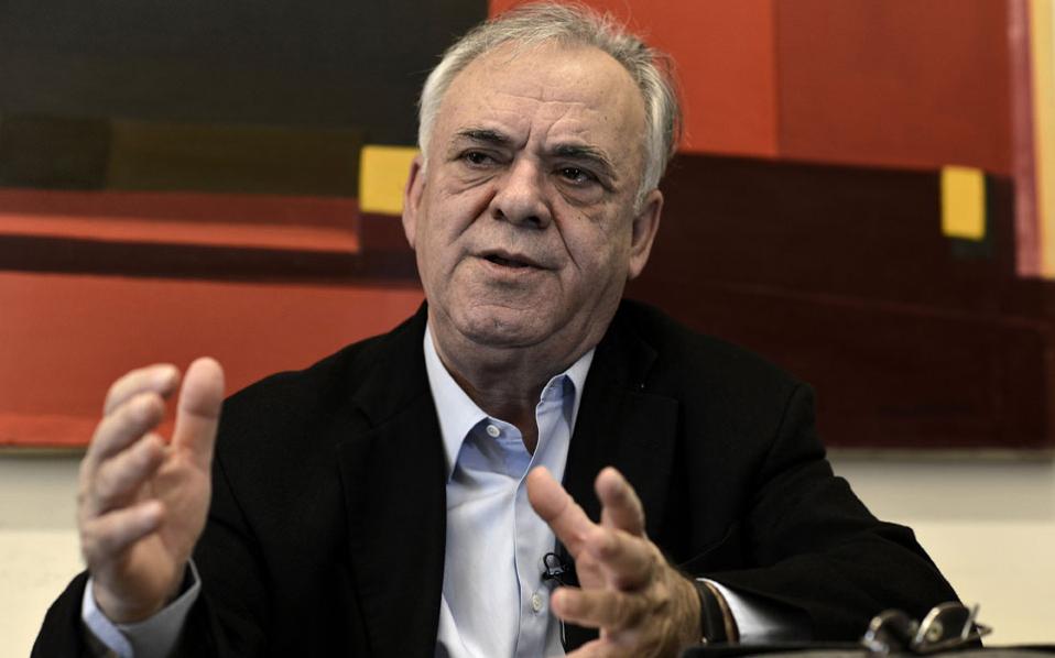 Dragasakis resigns from SYRIZA central committee