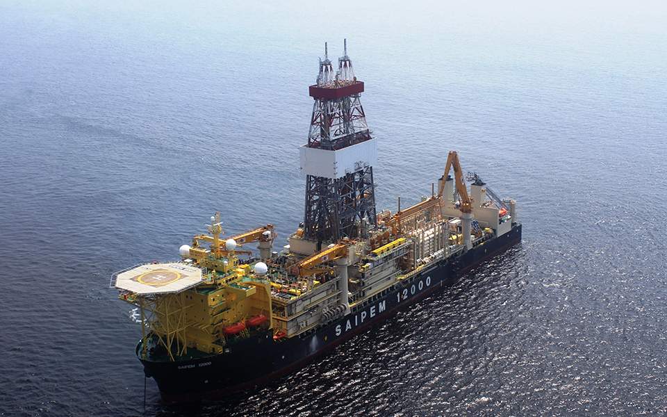 Turkish ships threaten to sink Eni’s drill vessel