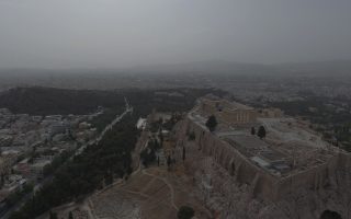 Dust continues to affect Athens, western Greece