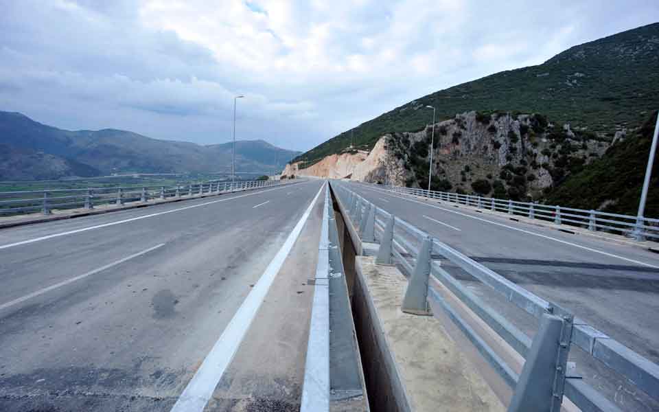 Stumbling blocks in the path of Egnatia’s privatization