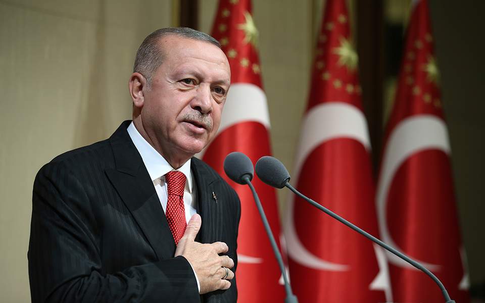 Erdogan reportedly announces intention to drill off Crete