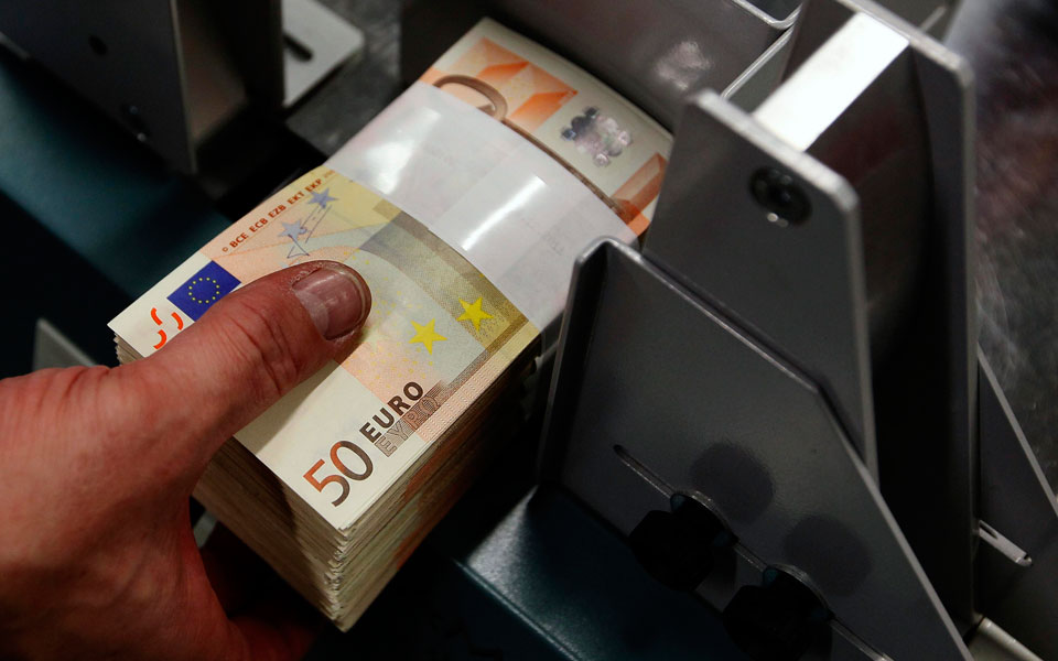 ECB turns the screws on Greek banks