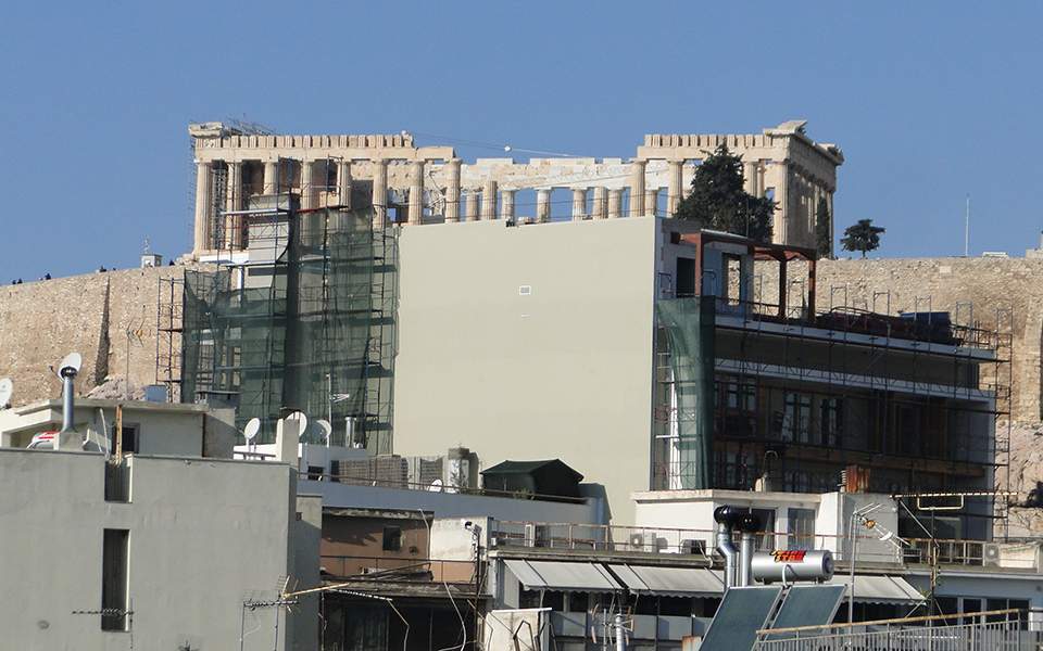Fresh complaint filed against building blocking Acropolis view