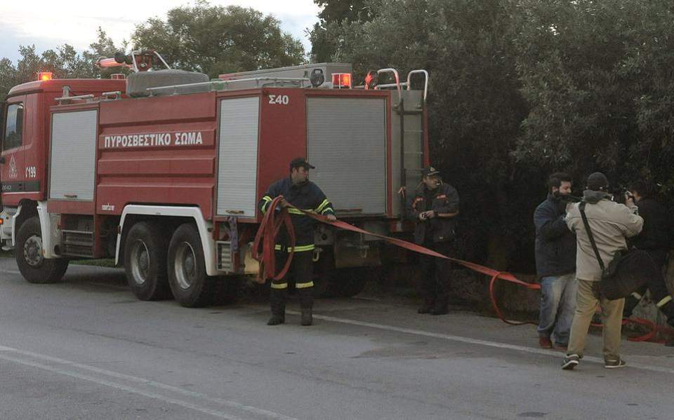 Body found inside burned car in central Greece