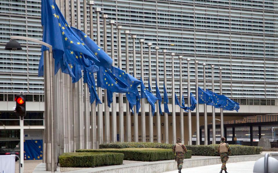 European Union to evacuate citizens from China