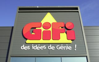 French retailer is seeking Greek producers