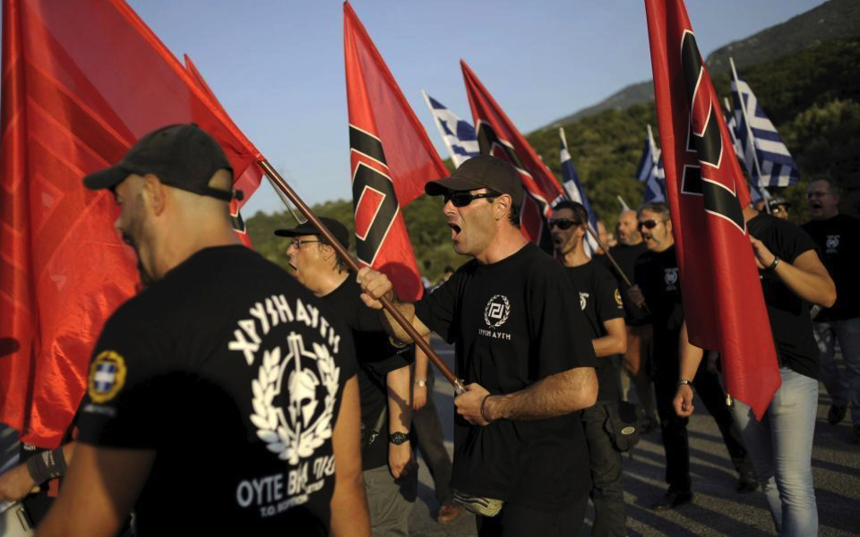 Golden Dawn-linked gang suspected in attack on poster crew