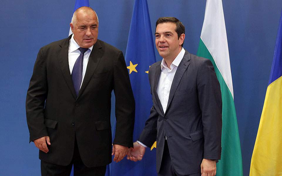 Bulgaria builds gas link to end full reliance on Russian gas