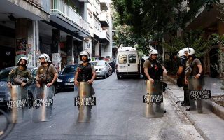 Occupied building cleared in Exarchia