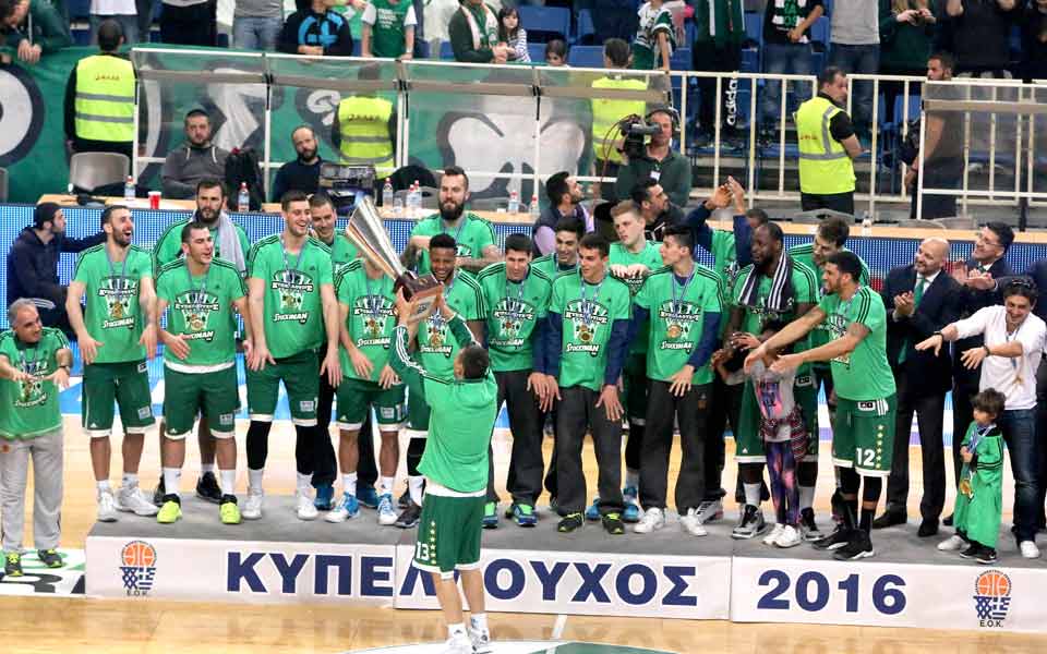 Panathinaikos wins Greek Cup in basketball by record margin in final