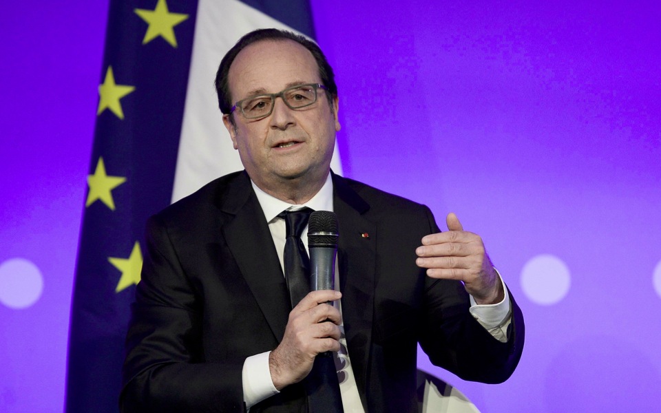 Stalemate over contingency measures as Hollande hopes for deal on Monday