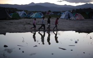 Plan for refugee children’s hostel causes tension in Piraeus