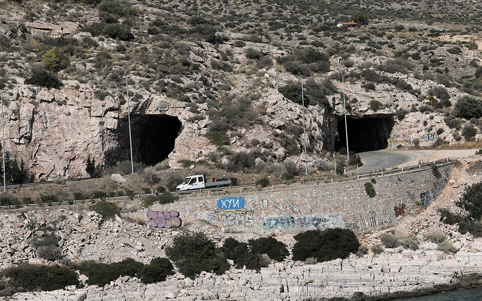 Sounio tunnel to reopen by November 12