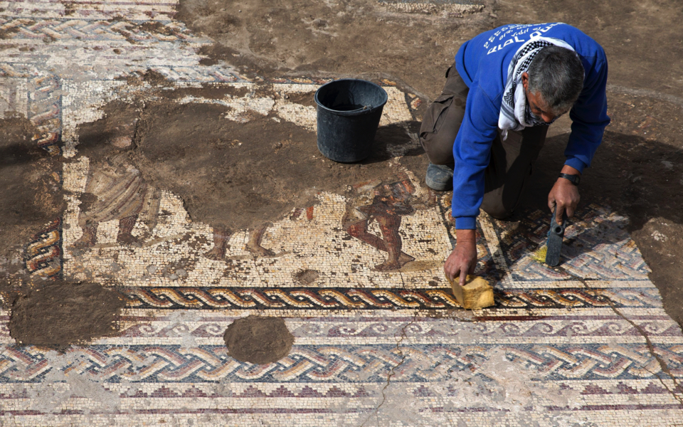 Israeli archaeologists unearth 1,800-year-old mosaic, also featuring Greek inscription