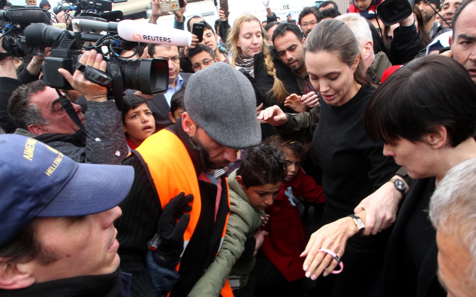 Angelina Jolie visits refugee shelters in Piraeus