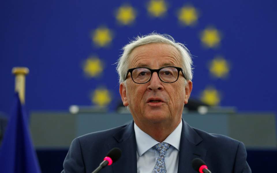 Juncker hails ‘herculean’ efforts of Greek people