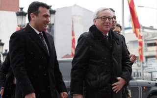 Juncker kicks off 6-nation Balkan tour with visit to FYROM