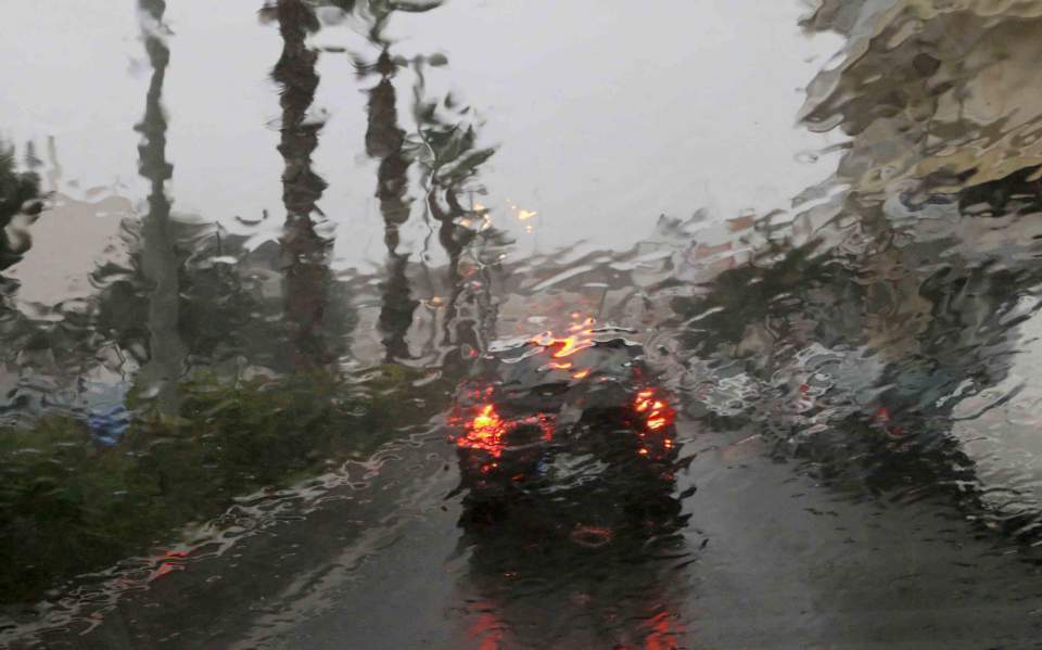 Bad weather causes power cuts, transport problems