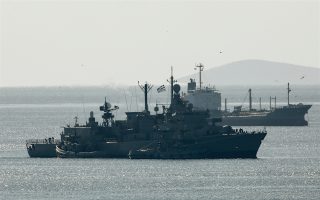 Frigate dislodged after it runs aground in Saronic Gulf