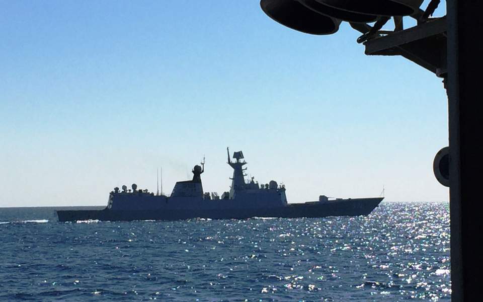 Frigate runs aground in Saronic Gulf; no injuries or leaks reported