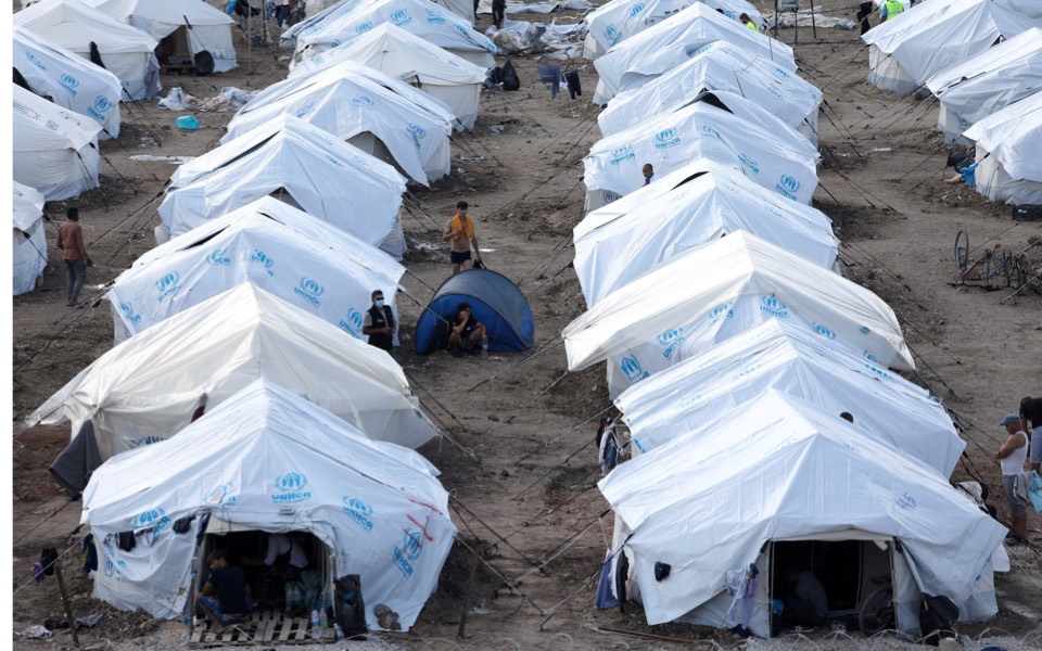 Conditions at migrant camps in Lesvos and Kos under scrutiny